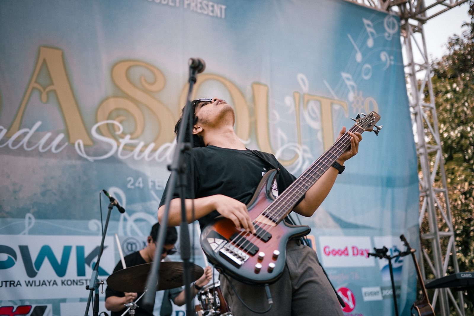 Diandras tampil live 5